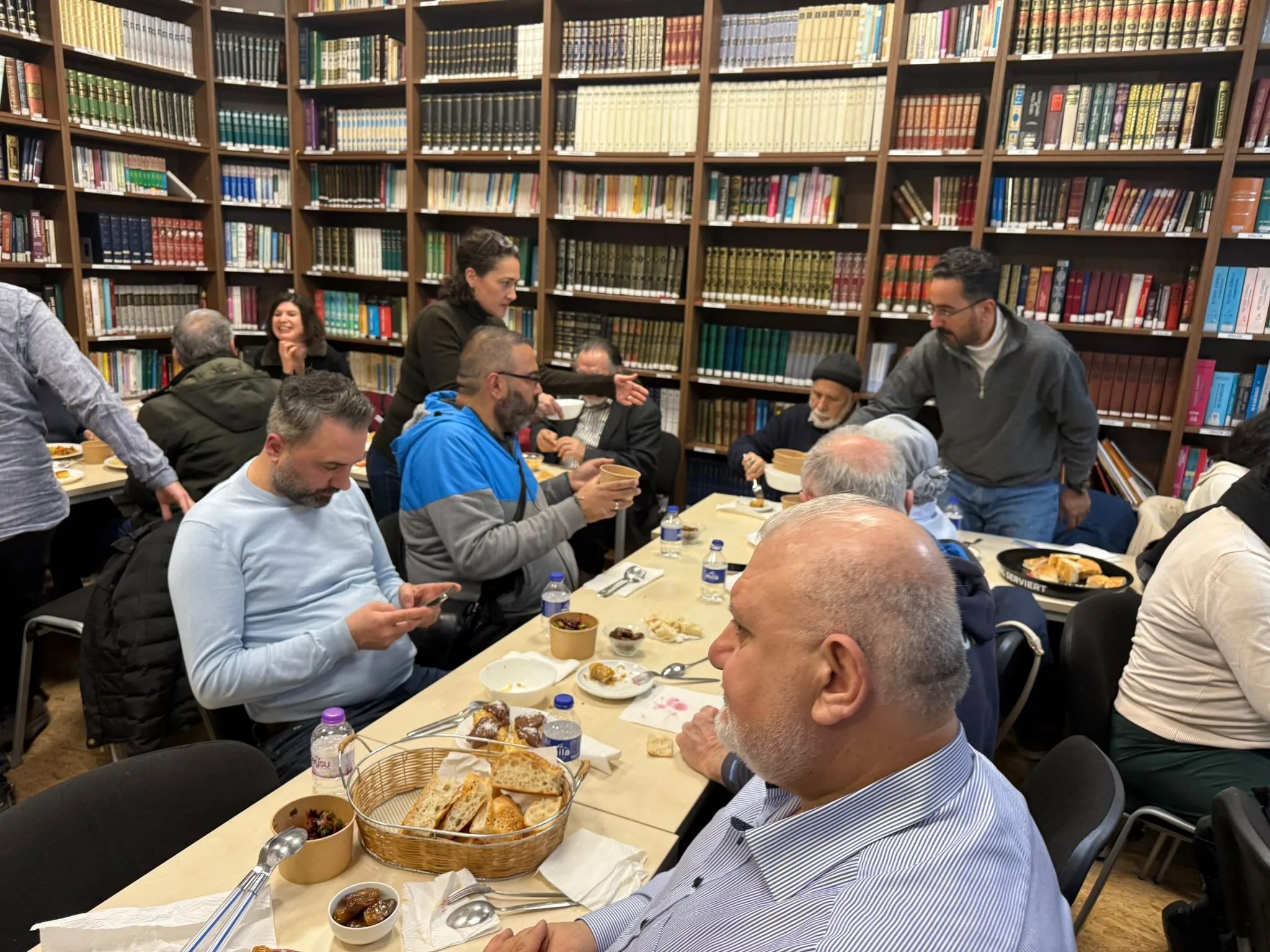 Berlin’de Ramazan Sofrası: Farklı İnançlar Aynı İftar Masasında Buluştu