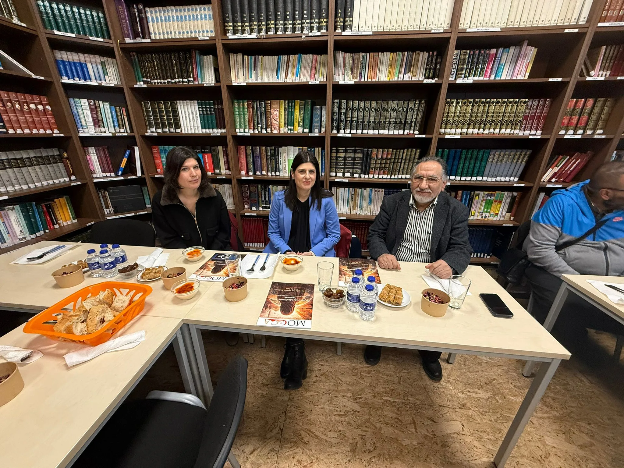 Berlin’de Ramazan Sofrası: Farklı İnançlar Aynı İftar Masasında Buluştu