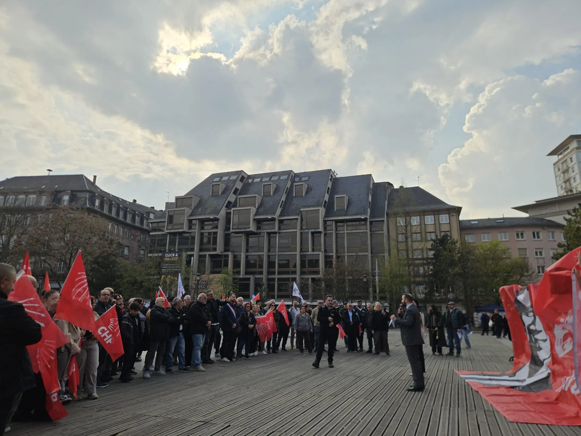 Strasbourg’dan Net Mesaj: “Adalet Yoksa Demokrasi Yok!”
