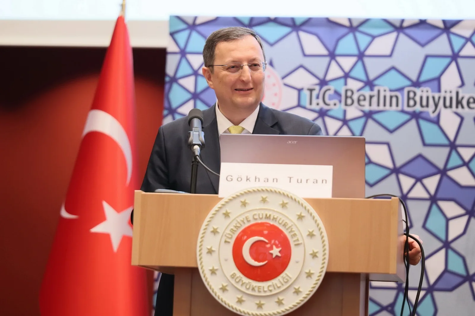 Berlin’de Tıp Dünyasının Kalbi Büyükelçilikte Attı