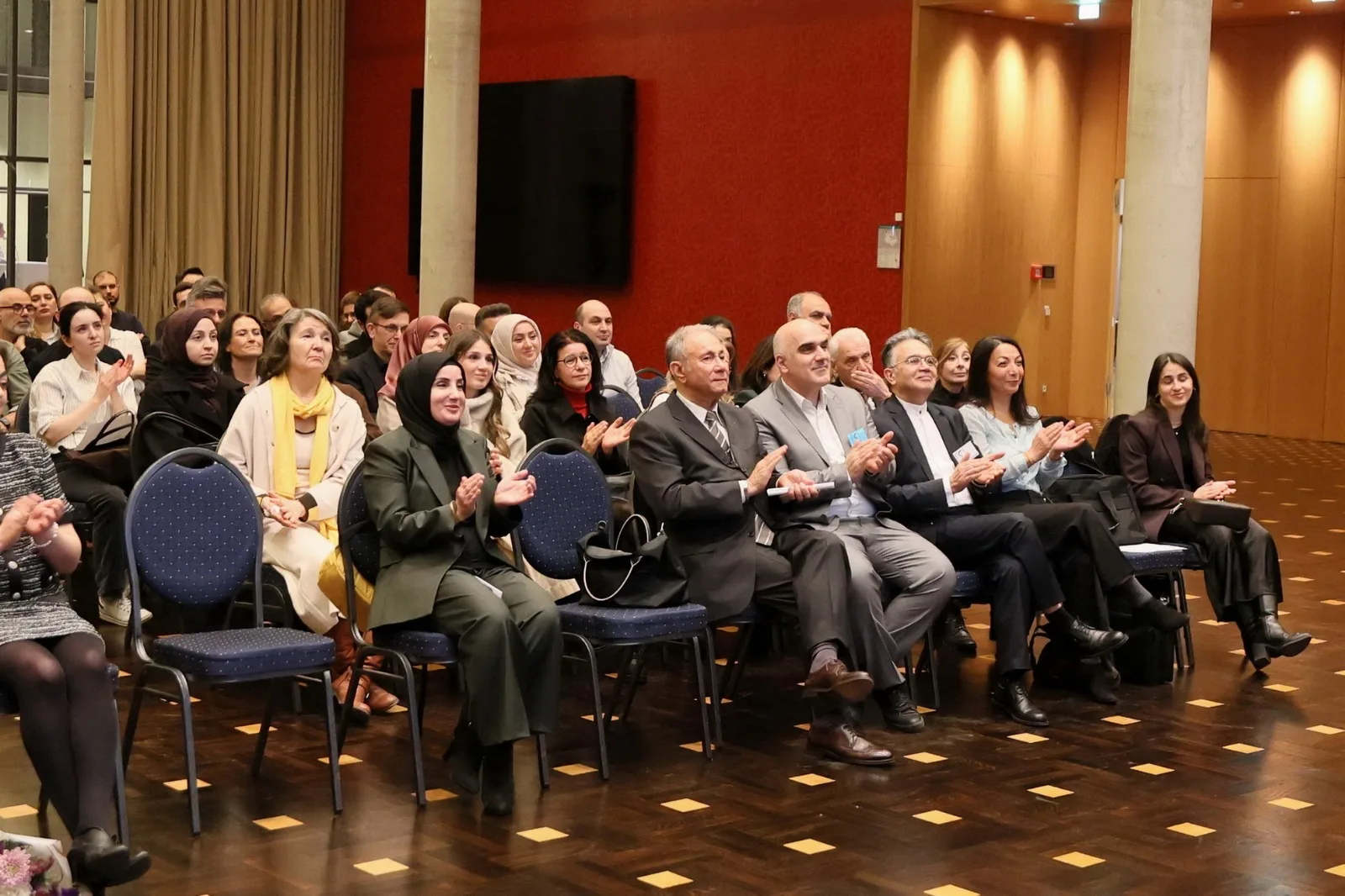 Berlin’de Tıp Dünyasının Kalbi Büyükelçilikte Attı