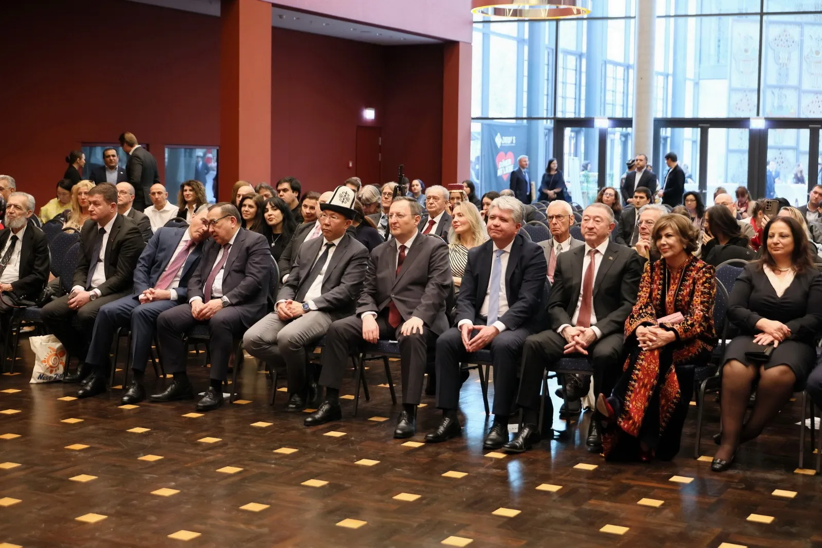 Berlin’de Türk Dünyasının Kalbi Nevruz’la Attı