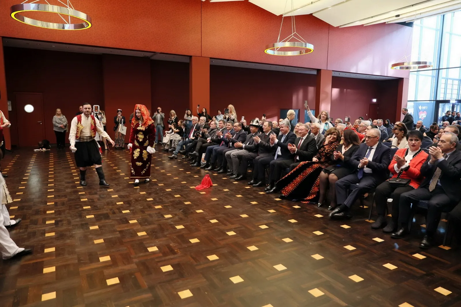 Berlin’de Türk Dünyasının Kalbi Nevruz’la Attı