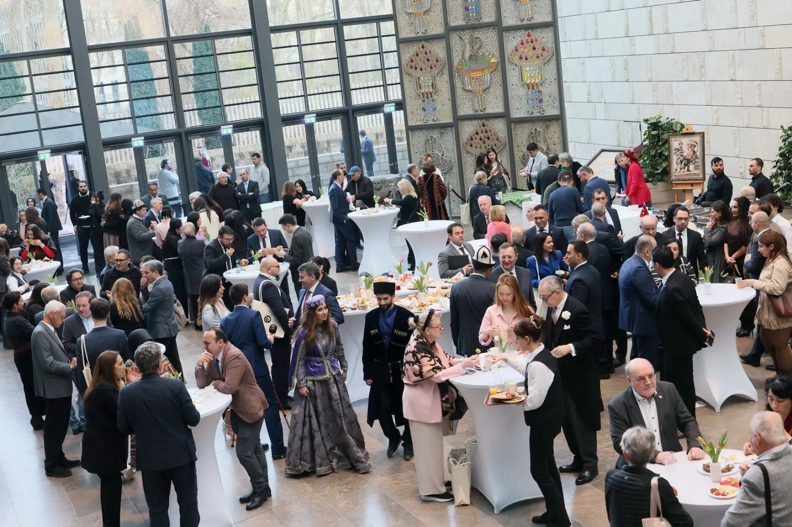 Berlin’de Türk Dünyasının Kalbi Nevruz’la Attı