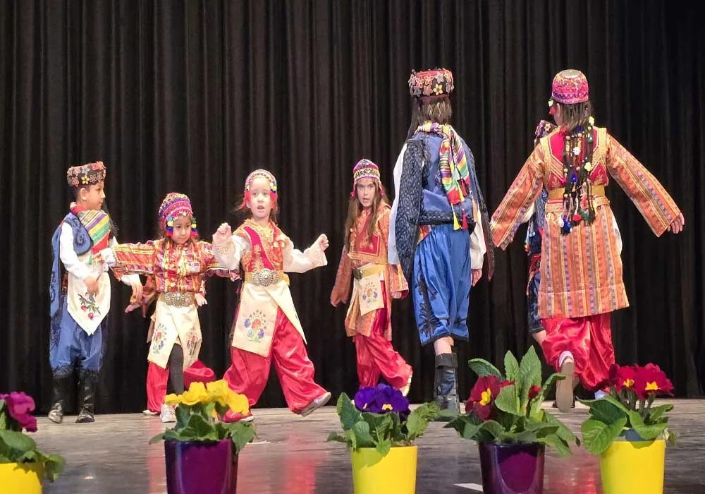 Nürnberg’de 13. Uluslararası Folklor Şöleni Kültürleri Buluşturdu