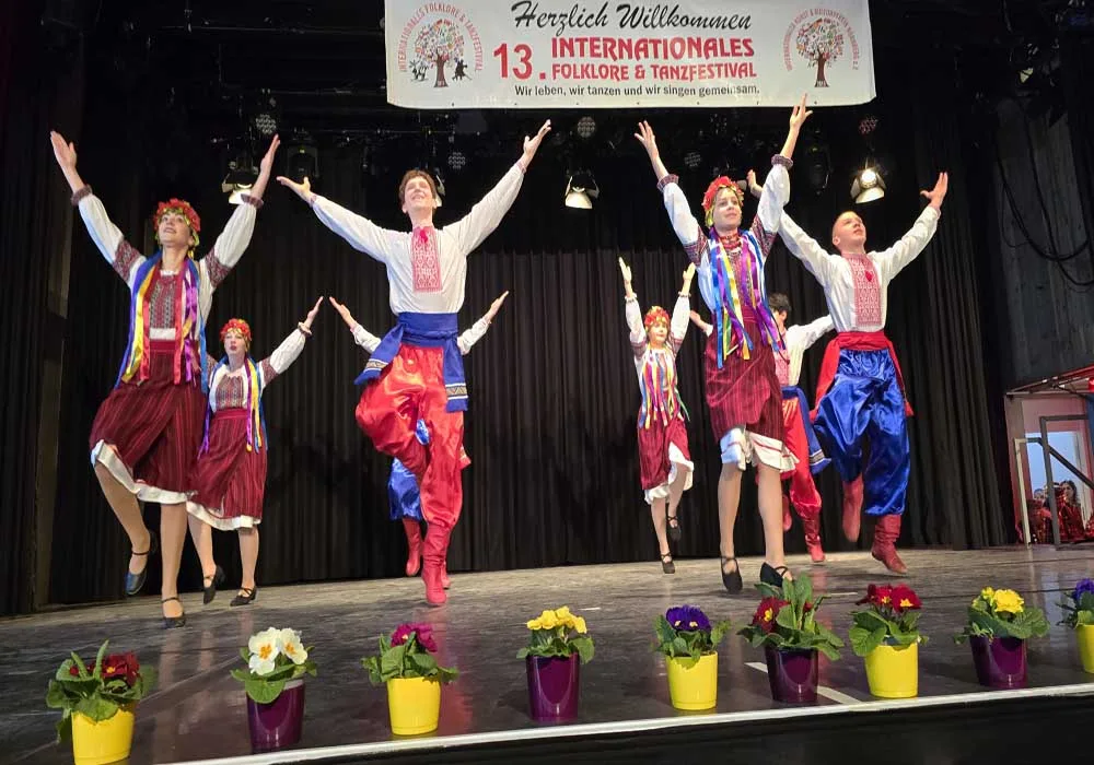 Nürnberg’de 13. Uluslararası Folklor Şöleni Kültürleri Buluşturdu