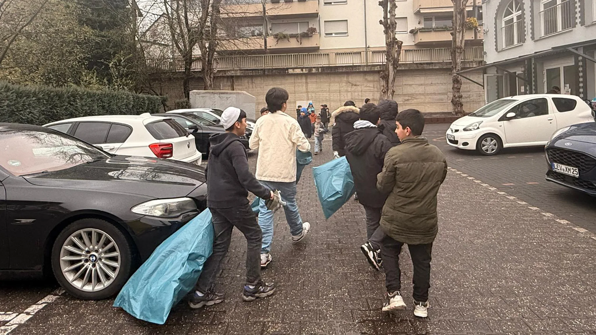 Leverkusen’de Çocuklardan Örnek Davranış