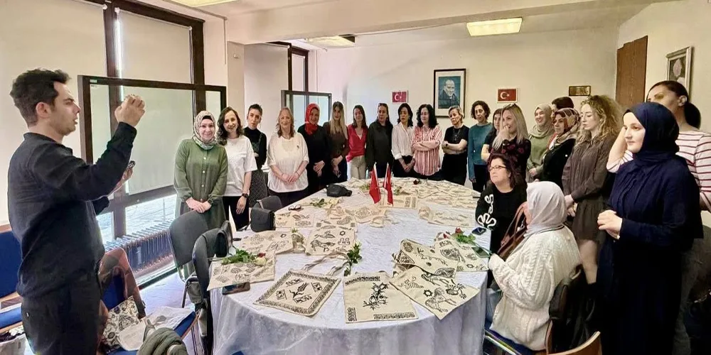 Başkonsoloslukta Kadınlar Günü’ne Özel Taş Baskı Atölyesi