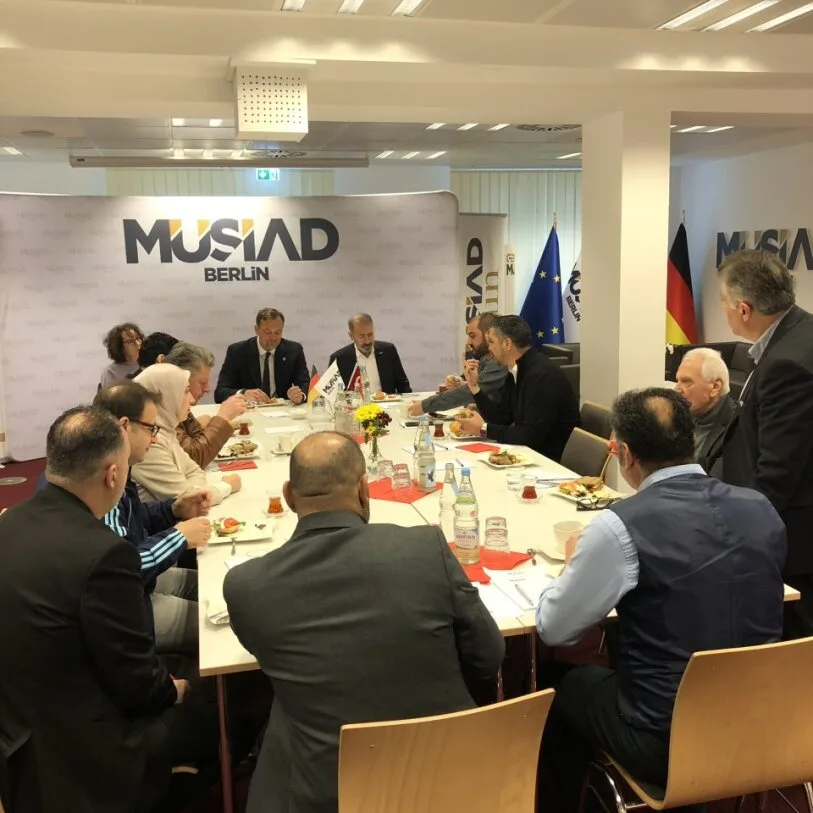 MÜSİAD Berlin’de Siyasi ve Ekonomik Diyalog
