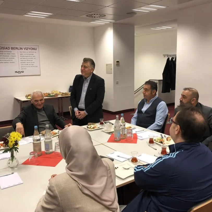MÜSİAD Berlin’de Siyasi ve Ekonomik Diyalog