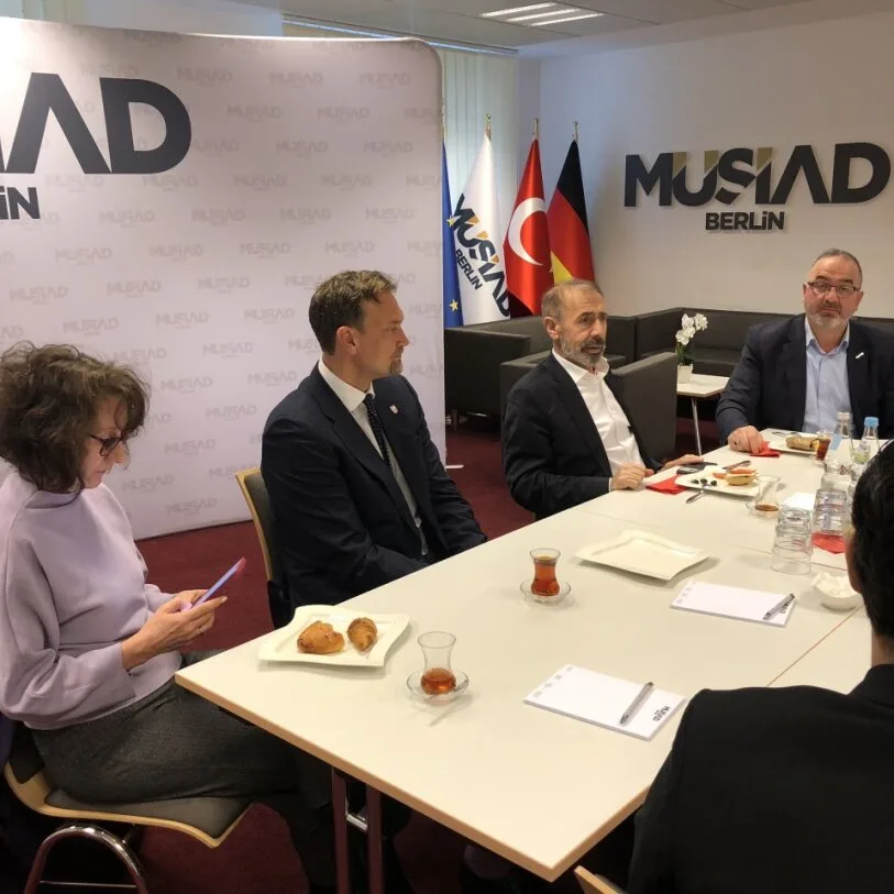 MÜSİAD Berlin’de Siyasi ve Ekonomik Diyalog