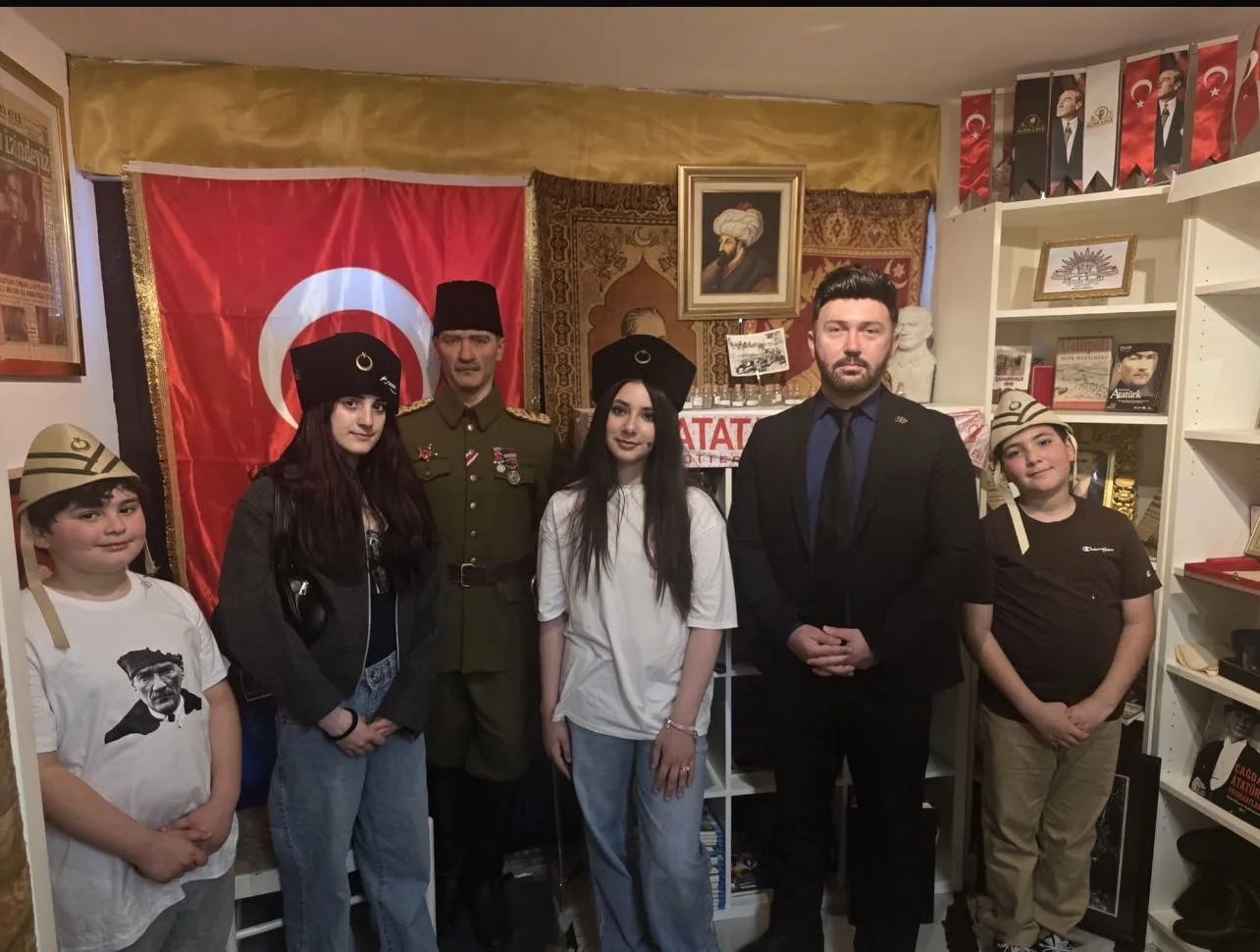 CHP Hollanda Birliği’nden Atatürk Müzesi’ne Anlamlı Ziyaret