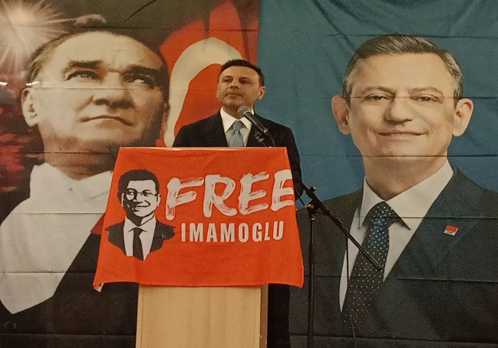 Almanya’da CHP Dayanışma Toplantısına Yoğun İlgi