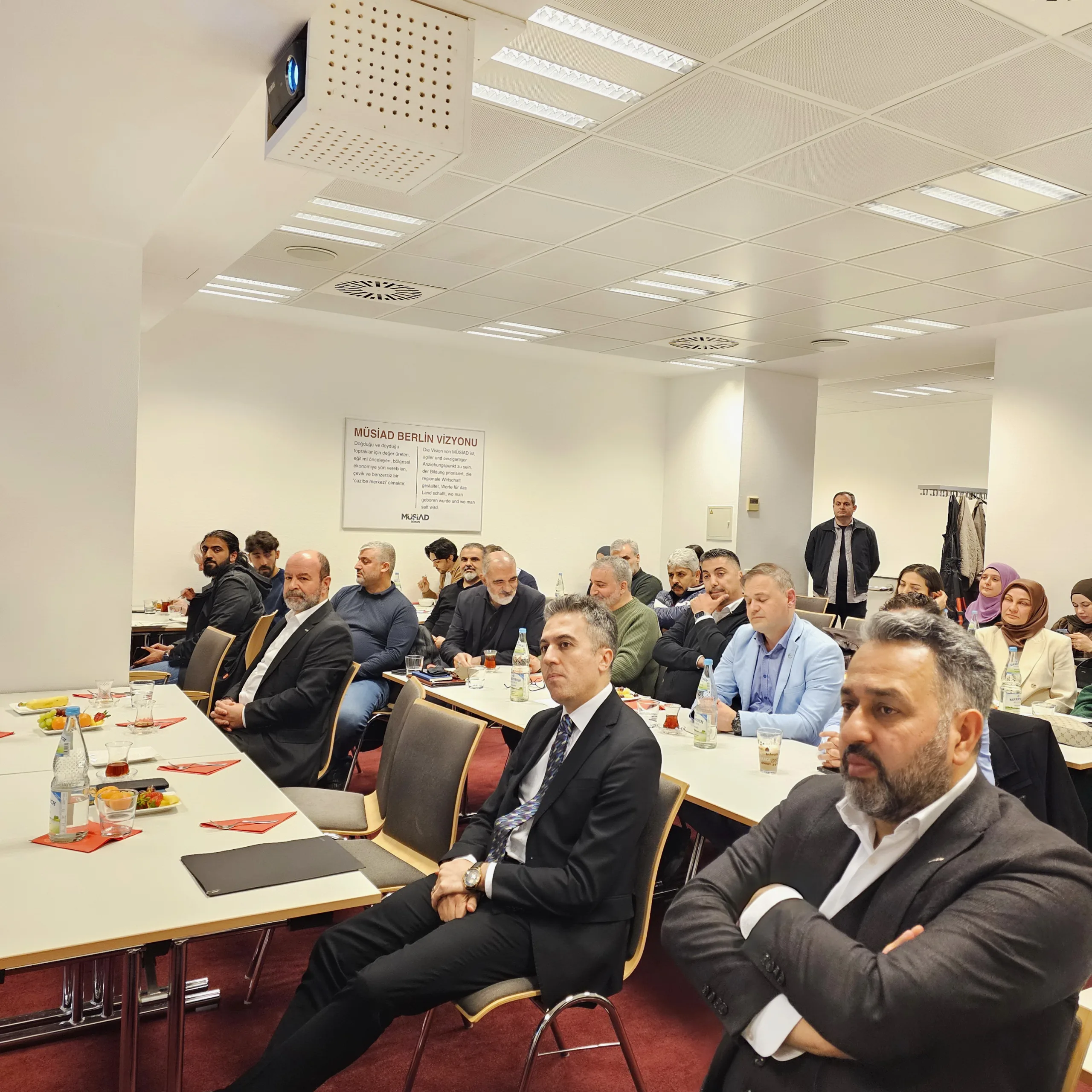 MÜSİAD Akademi Berlin’den “Rehber Ebeveynlik” Konferansı