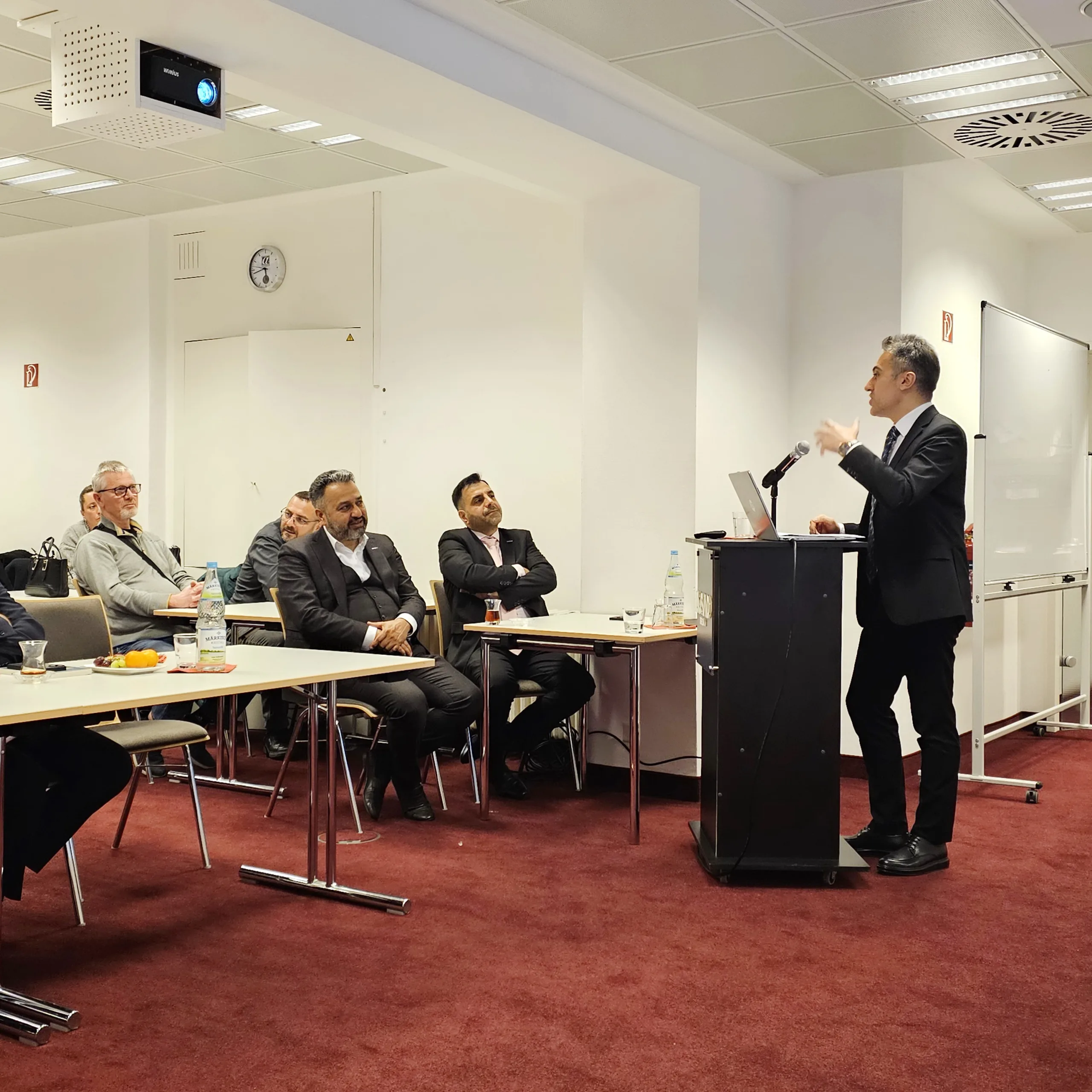MÜSİAD Akademi Berlin’den “Rehber Ebeveynlik” Konferansı