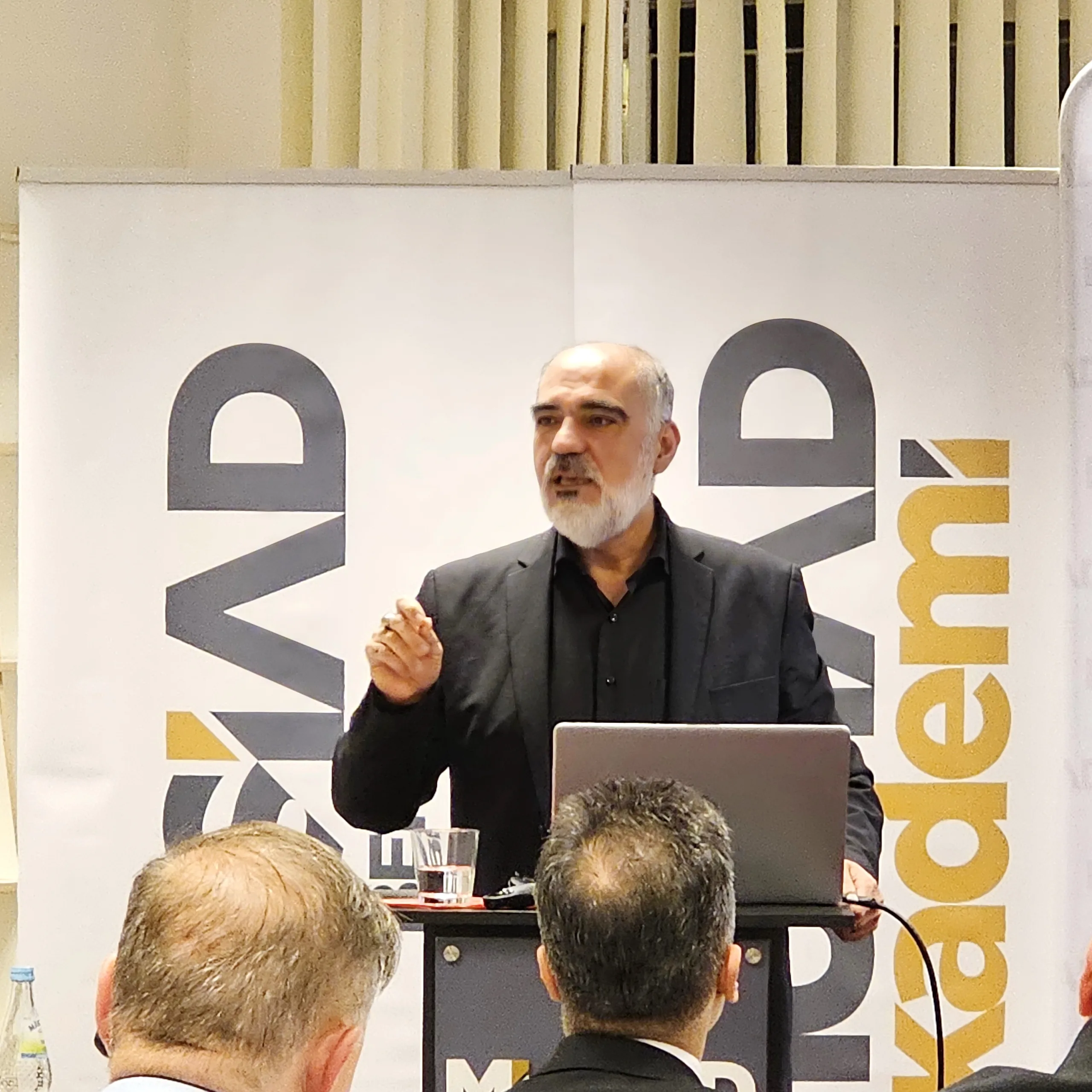 MÜSİAD Akademi Berlin’den “Rehber Ebeveynlik” Konferansı