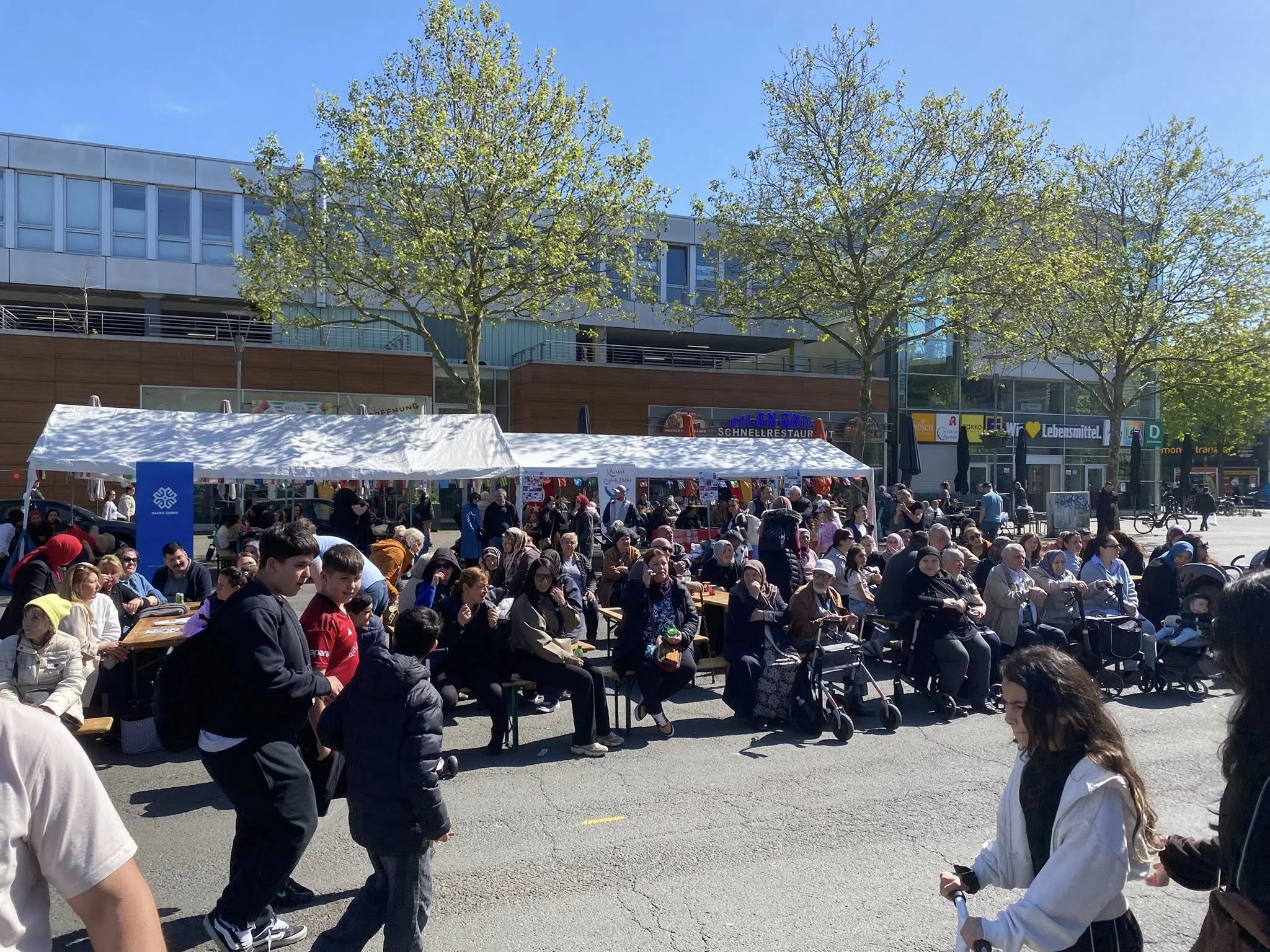 BALDER’den Duisburg’da 23 Nisan’a görkemli kutlama