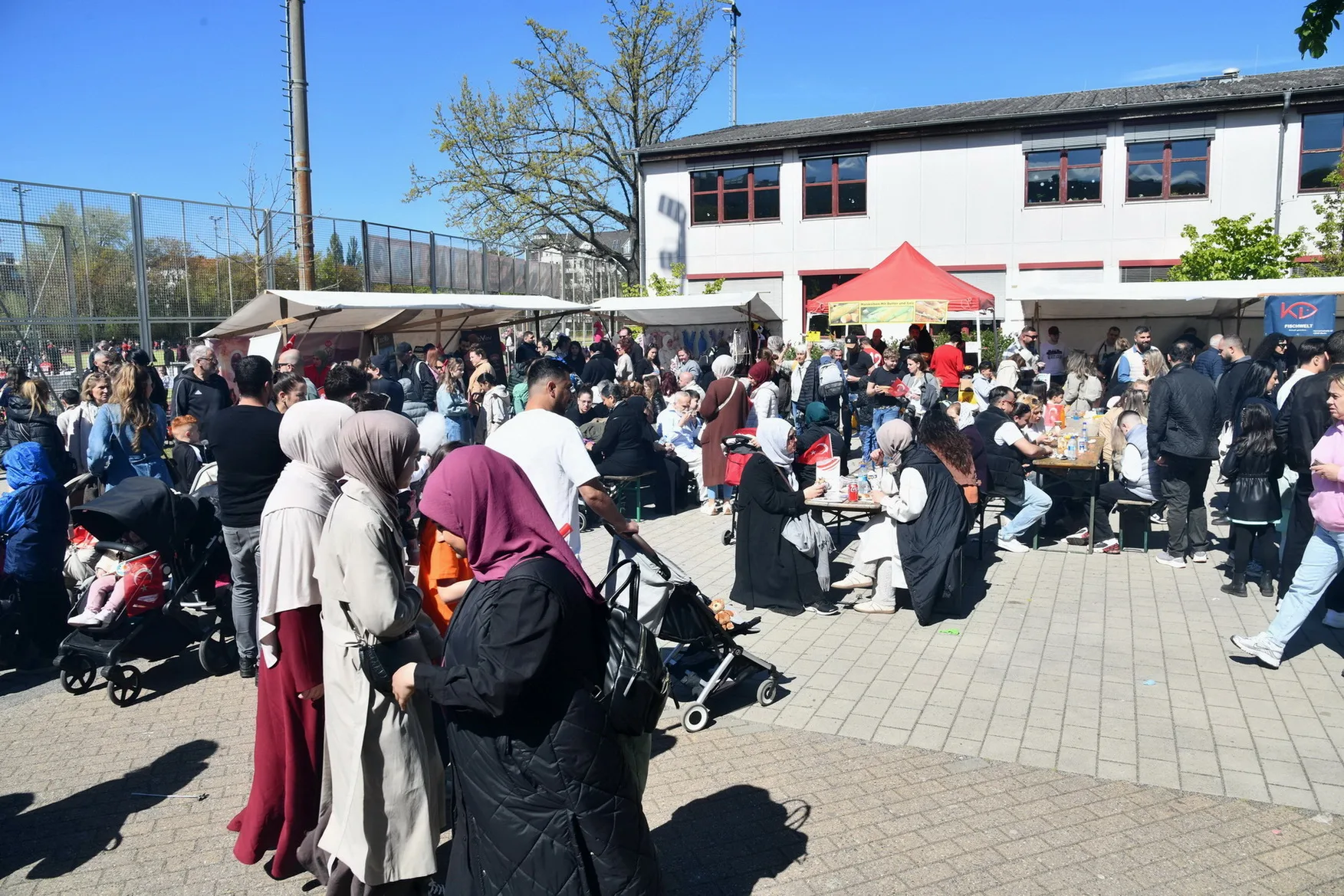 Berlin’de 23 Nisan Coşkusu: Türkiyemspor’dan Unutulmaz Organizasyon