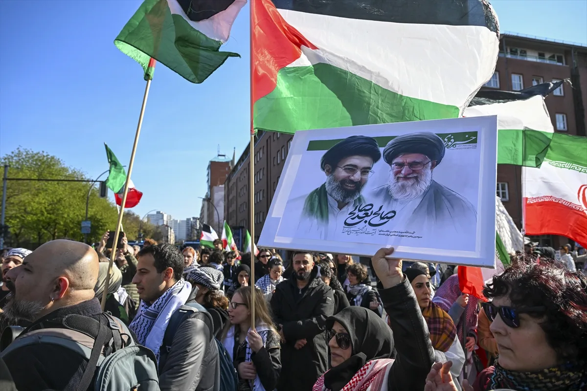 Berlin’de Filistin’e destek gösterisi düzenlendi