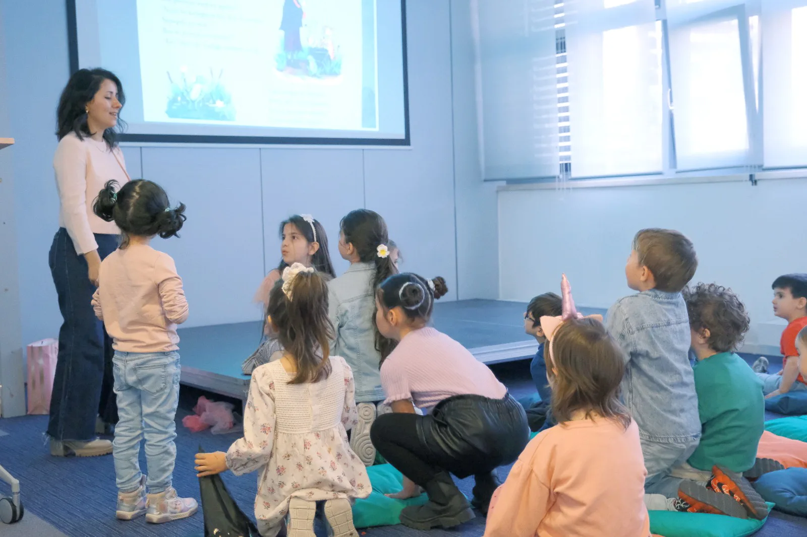 Berlin’de Çocuklar Yunus Emre Enstitüsü’nde Bayramı Doyasıya Kutladı