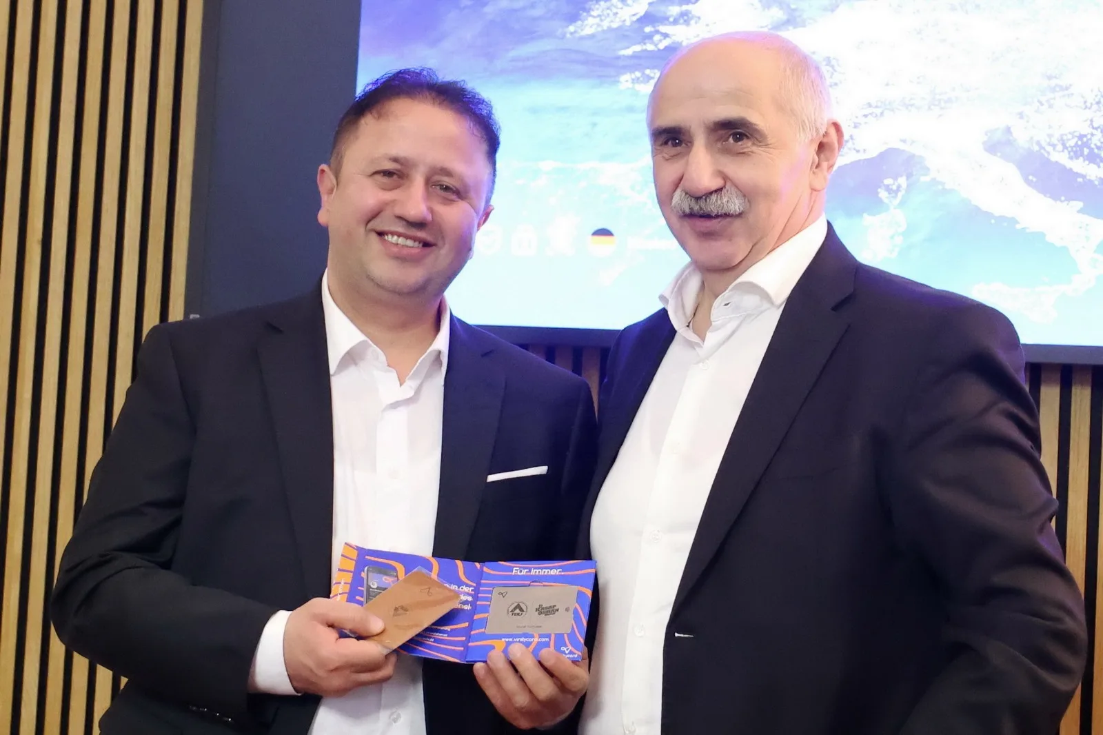 TDU’da Dijital Dönüşüm Rüzgarı: Vinitycard’lar Sahiplerini Buldu