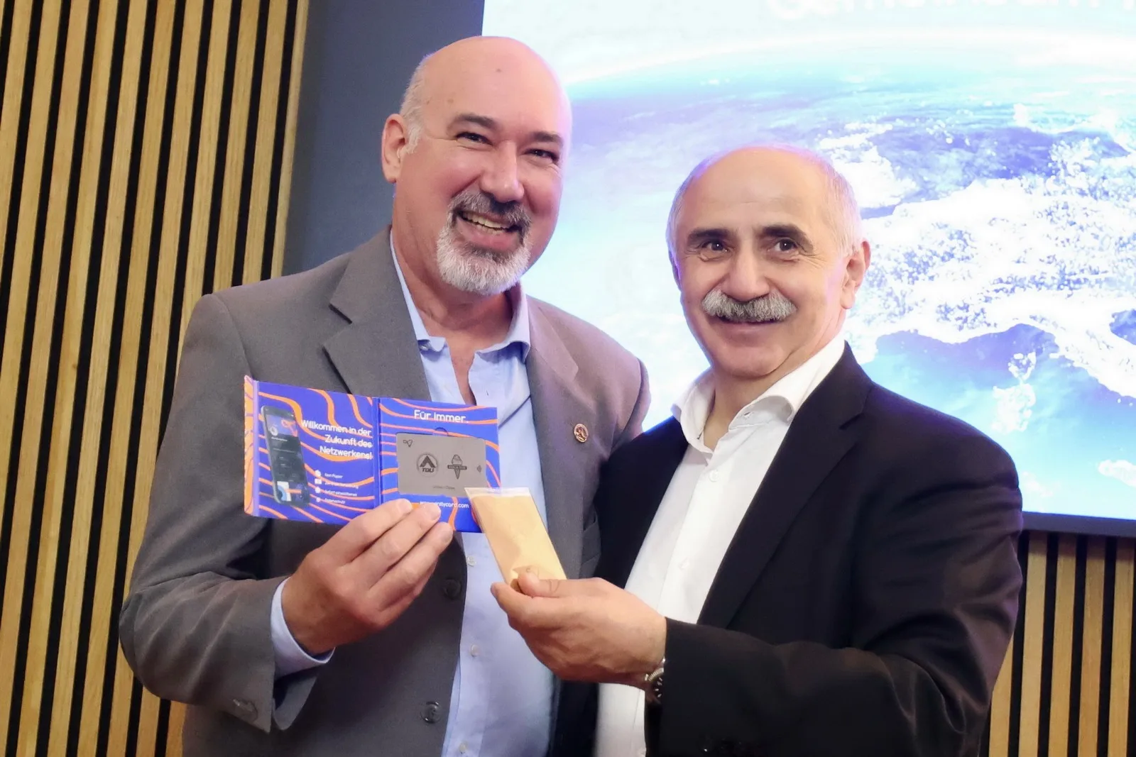 TDU’da Dijital Dönüşüm Rüzgarı: Vinitycard’lar Sahiplerini Buldu