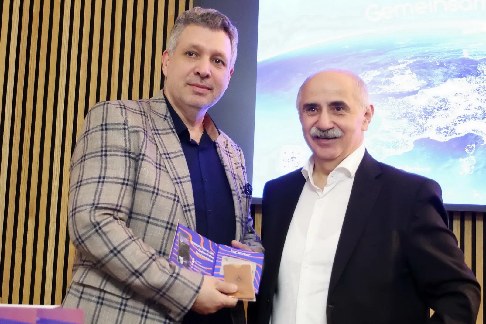 TDU’da Dijital Dönüşüm Rüzgarı: Vinitycard’lar Sahiplerini Buldu