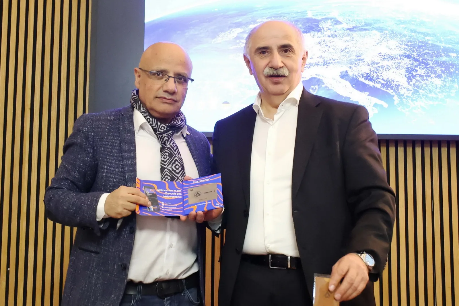 TDU’da Dijital Dönüşüm Rüzgarı: Vinitycard’lar Sahiplerini Buldu