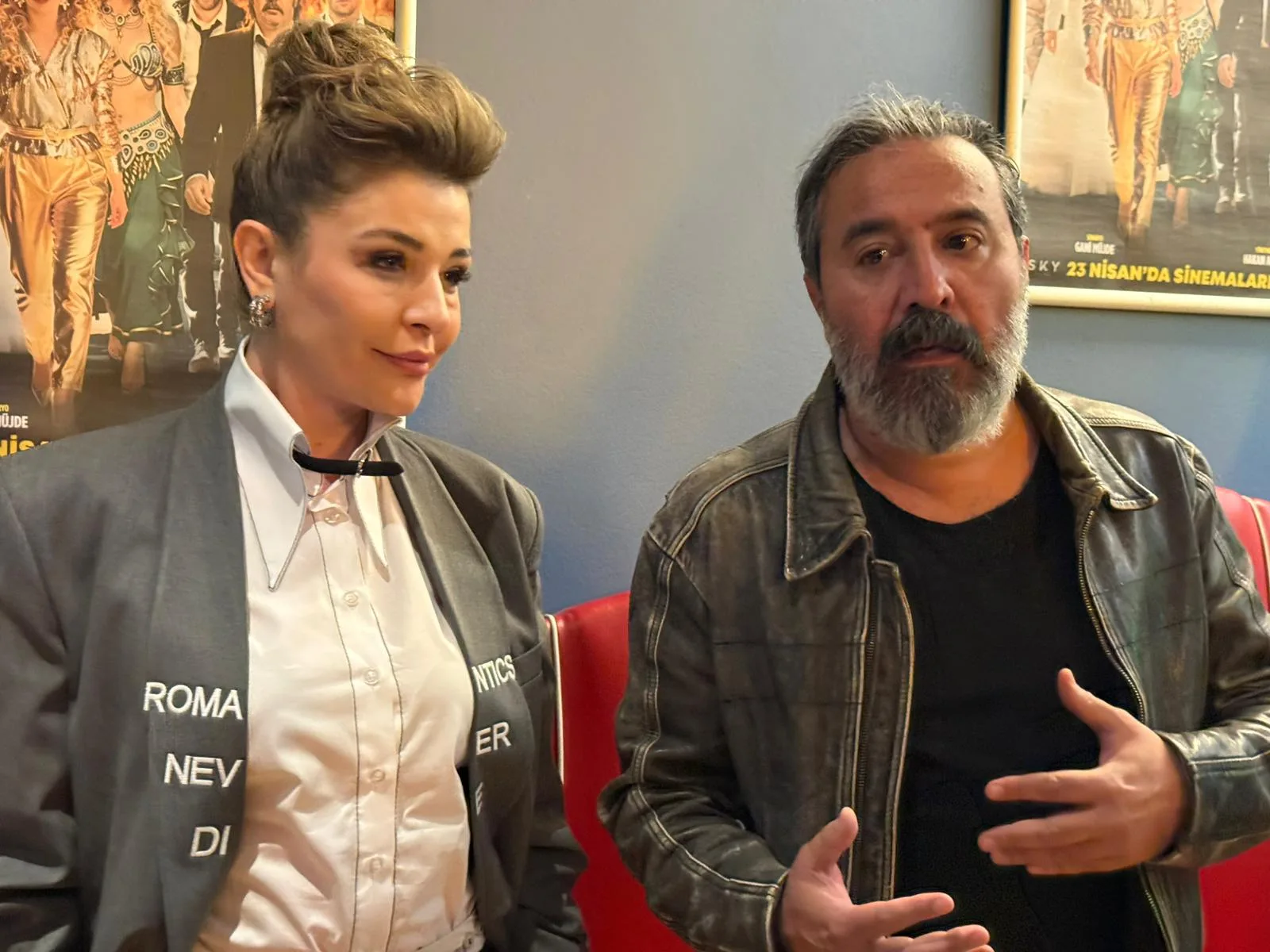 “Başıbozuklar” Berlin’de Gala Yaptı: Kahkaha Dolu Geceye Yoğun İlgi