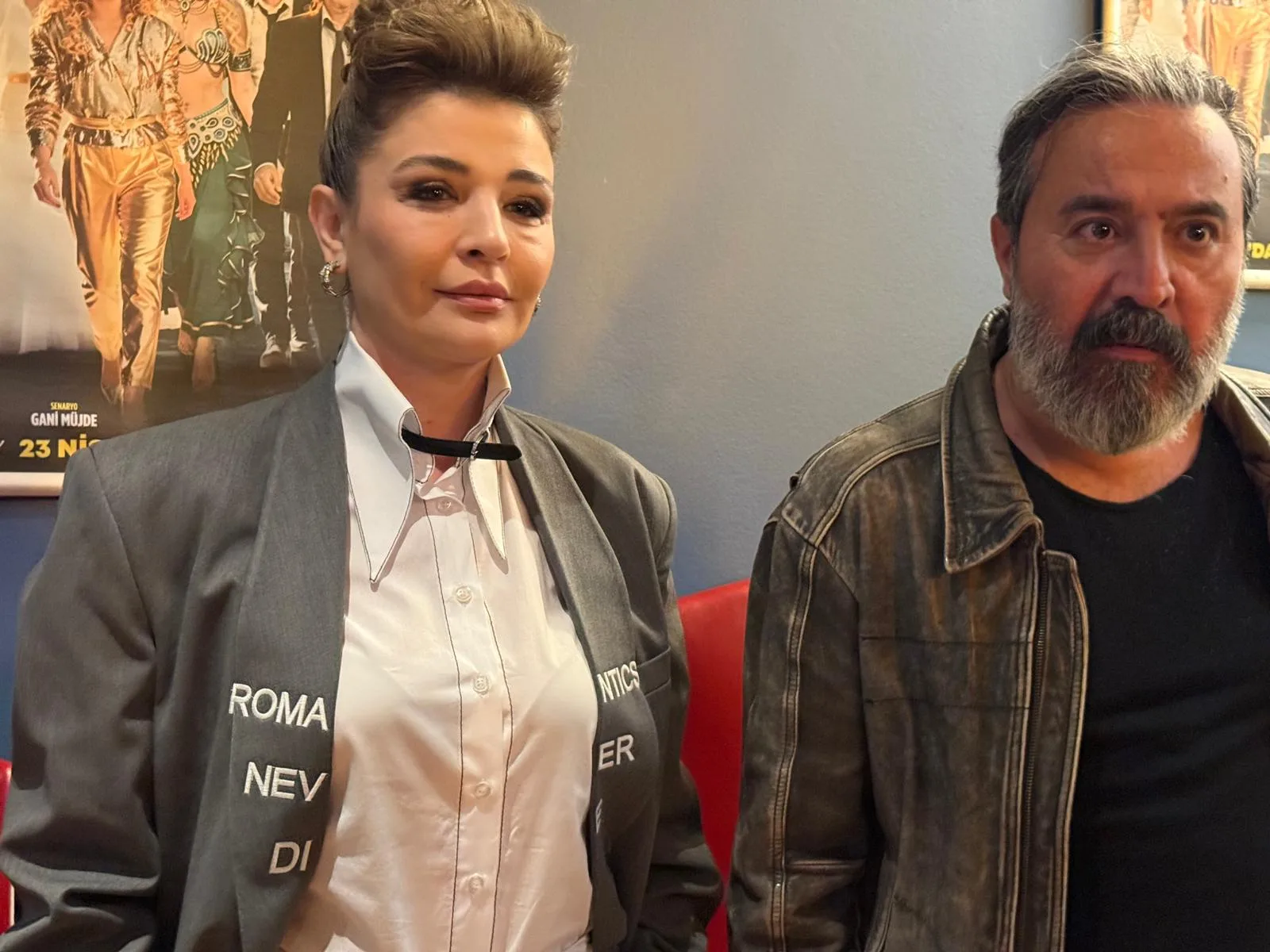 “Başıbozuklar” Berlin’de Gala Yaptı: Kahkaha Dolu Geceye Yoğun İlgi