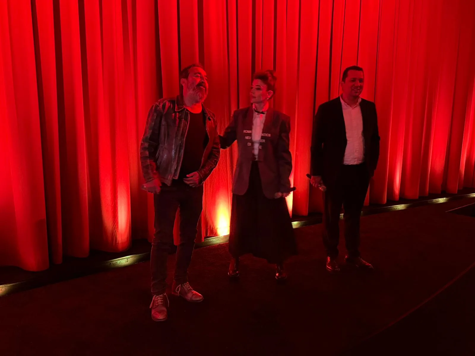 “Başıbozuklar” Berlin’de Gala Yaptı: Kahkaha Dolu Geceye Yoğun İlgi
