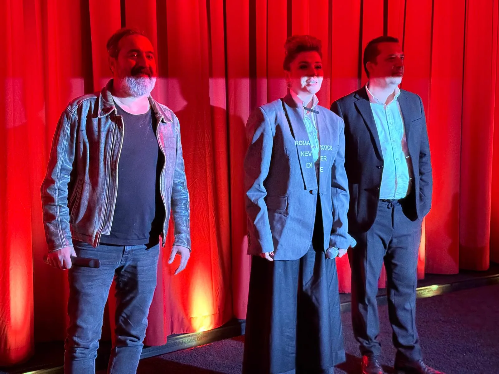 “Başıbozuklar” Berlin’de Gala Yaptı: Kahkaha Dolu Geceye Yoğun İlgi