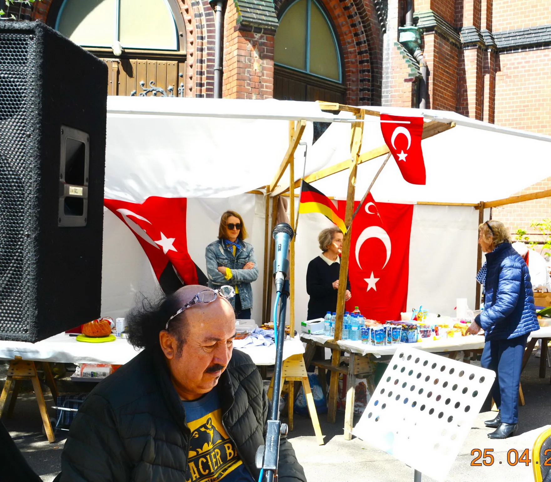 Berlin’de 23 Nisan Coşkusu: ADD’nin Etkinliğine Yoğun Katılım