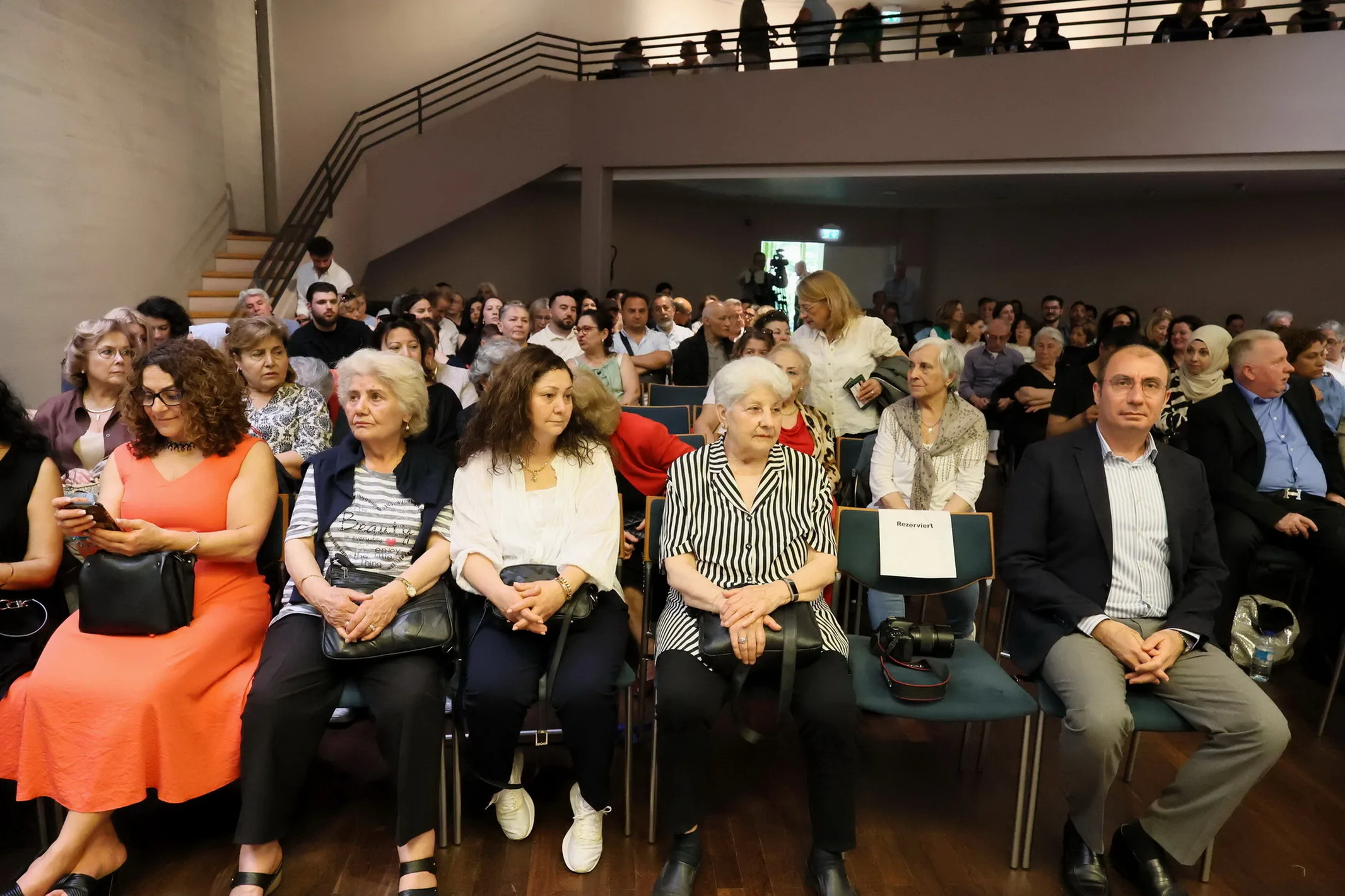 Berlin’de Eski Dostlar Korosu’ndan Unutulmaz Yeşilçam Gecesi