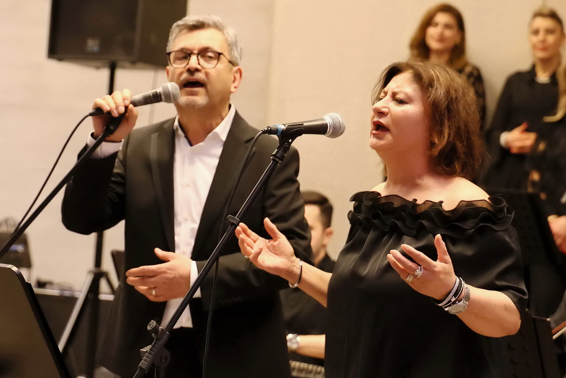 Berlin’de Eski Dostlar Korosu’ndan Unutulmaz Yeşilçam Gecesi