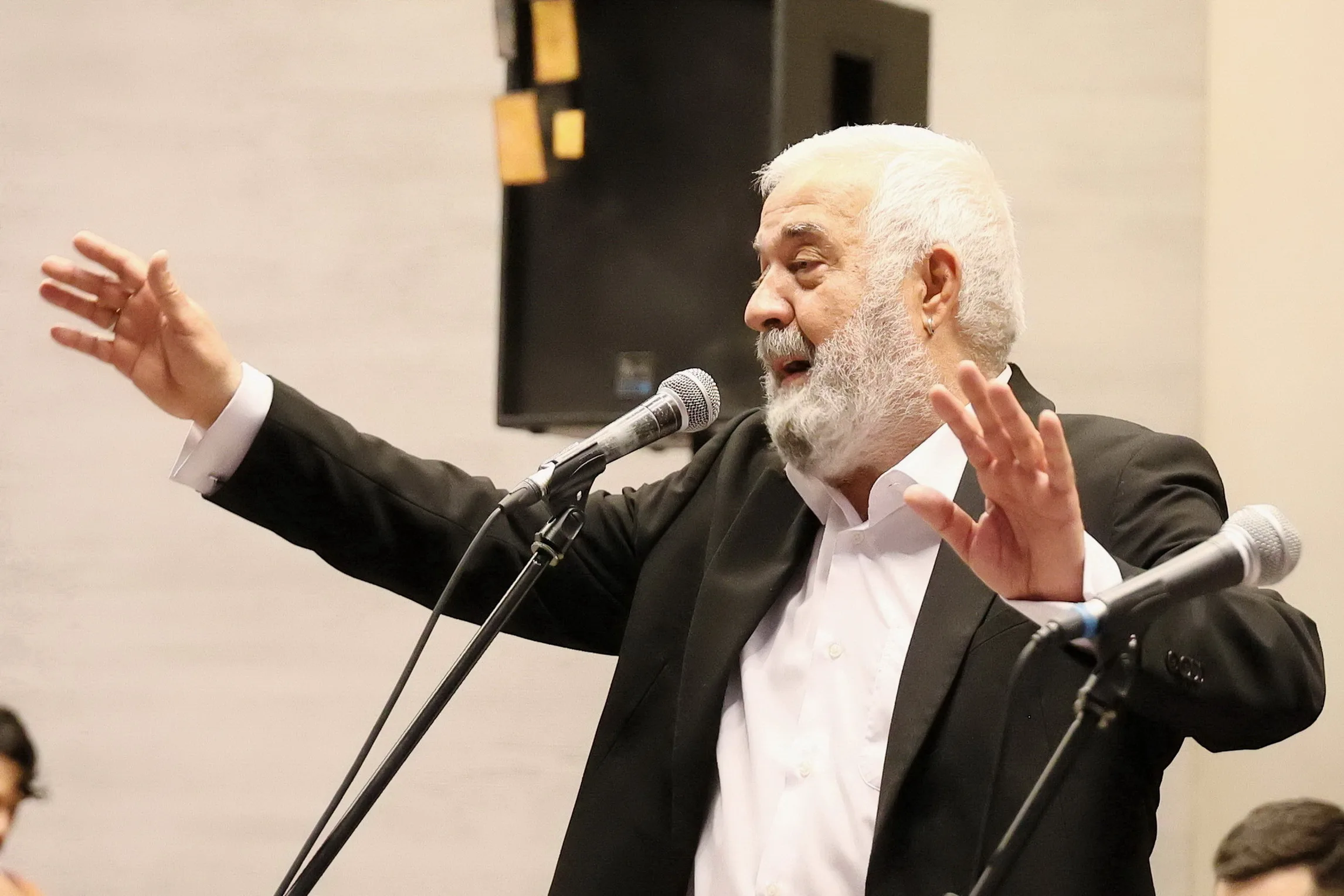 Berlin’de Eski Dostlar Korosu’ndan Unutulmaz Yeşilçam Gecesi