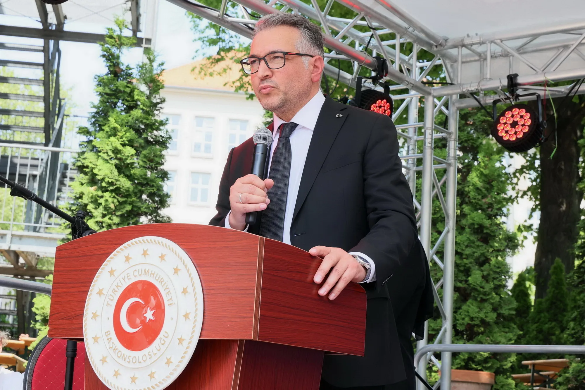Berlin Başkonsolosluğu’nda 23 Nisan ve 19 Mayıs Coşkusu