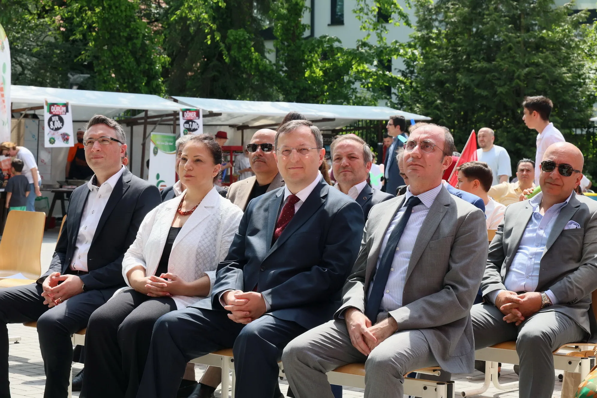 Berlin Başkonsolosluğu’nda 23 Nisan ve 19 Mayıs Coşkusu