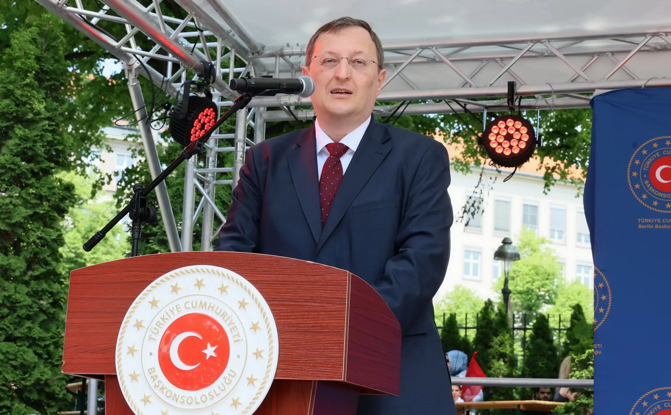 Berlin Başkonsolosluğu’nda 23 Nisan ve 19 Mayıs Coşkusu