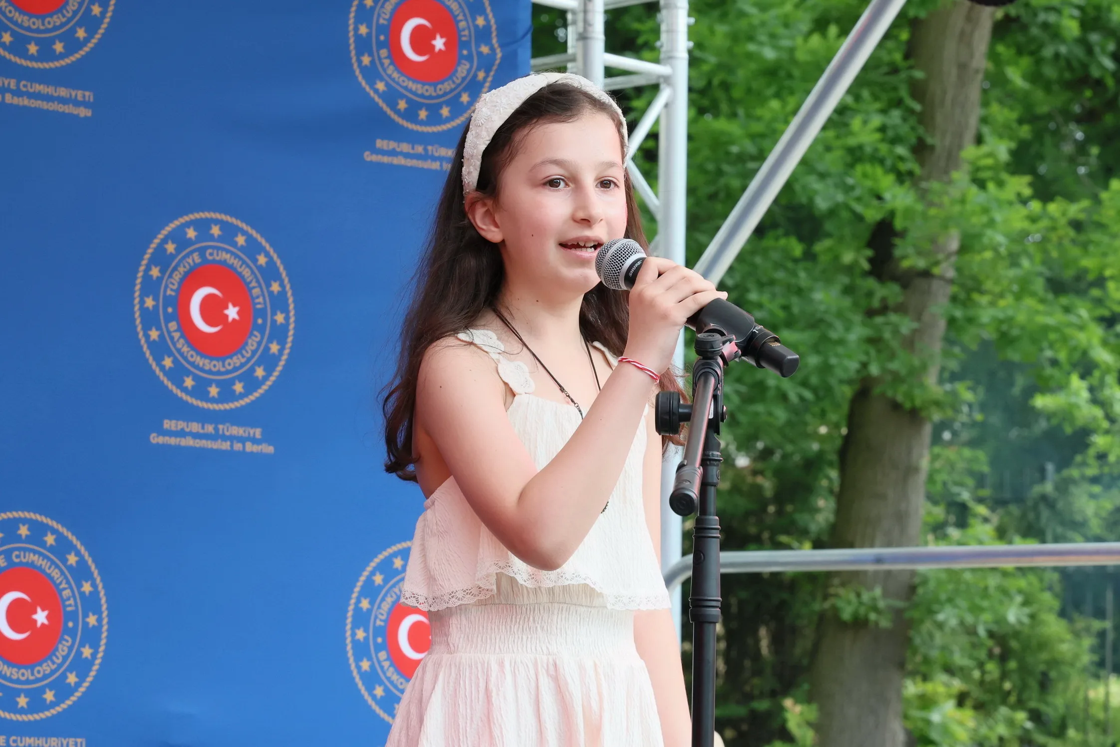 Berlin Başkonsolosluğu’nda 23 Nisan ve 19 Mayıs Coşkusu