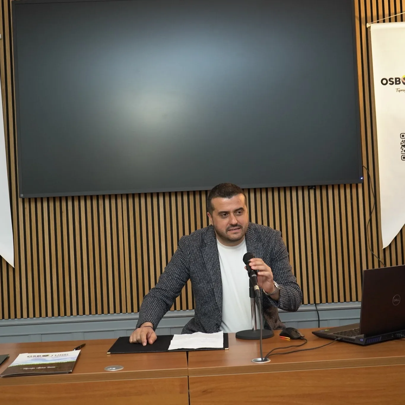 Berlin’de TDU’da OSB Türk Holding’in Yatırım Projeleri Tanıtıldı