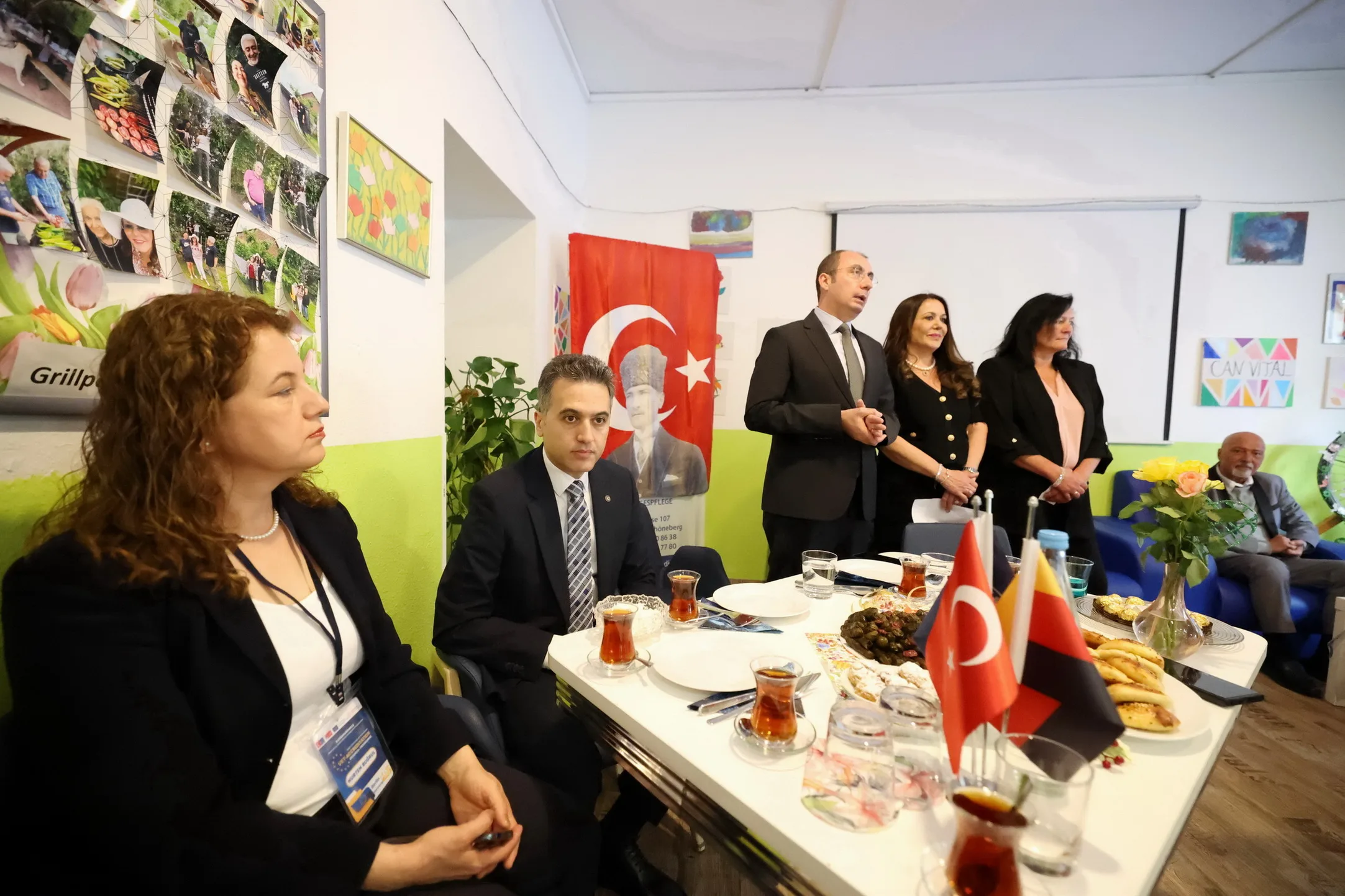 Kahramanmaraşlı Genç Sağlıkçılar Berlin’de Sertifikalarını Aldı