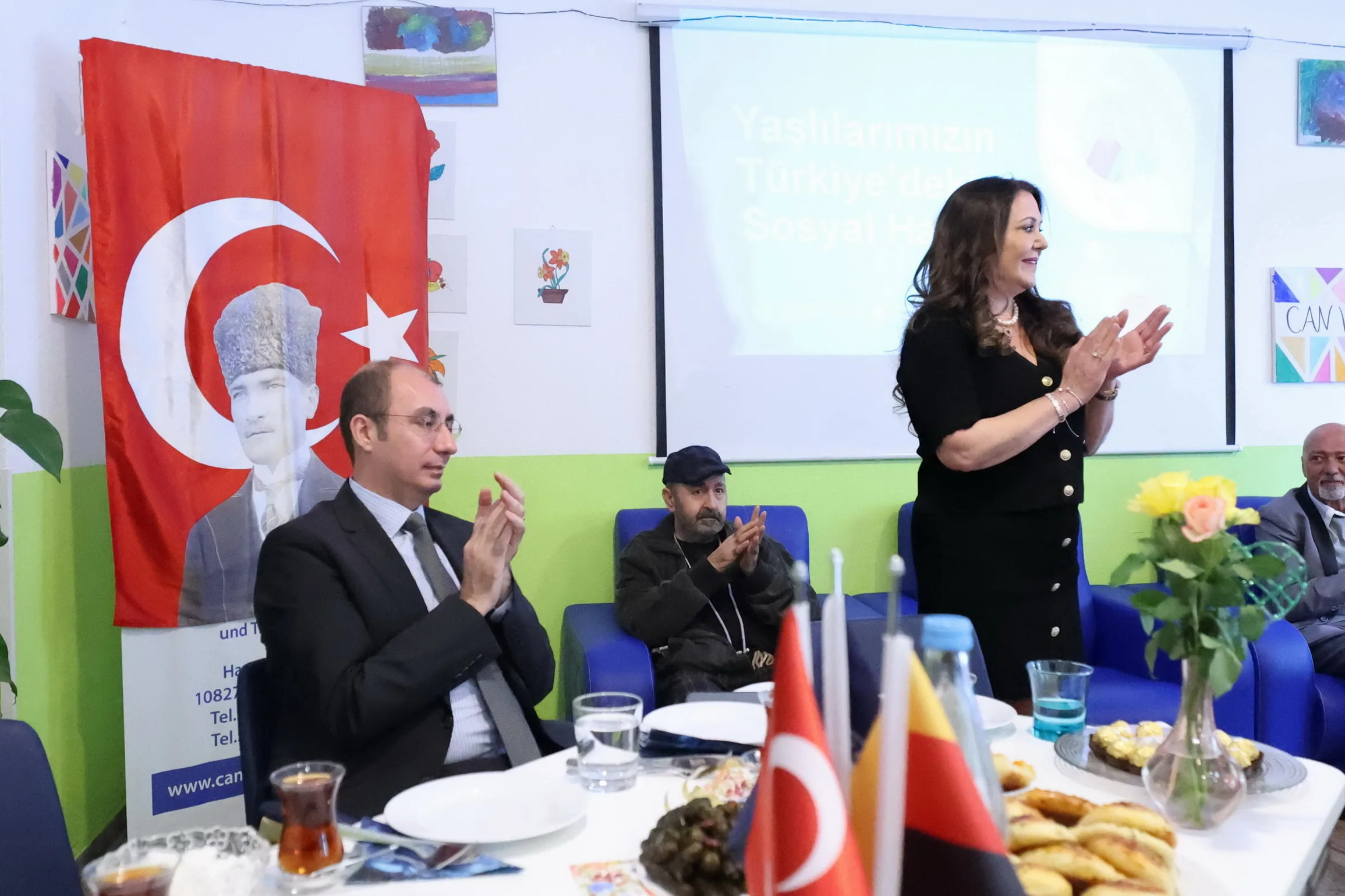 Kahramanmaraşlı Genç Sağlıkçılar Berlin’de Sertifikalarını Aldı