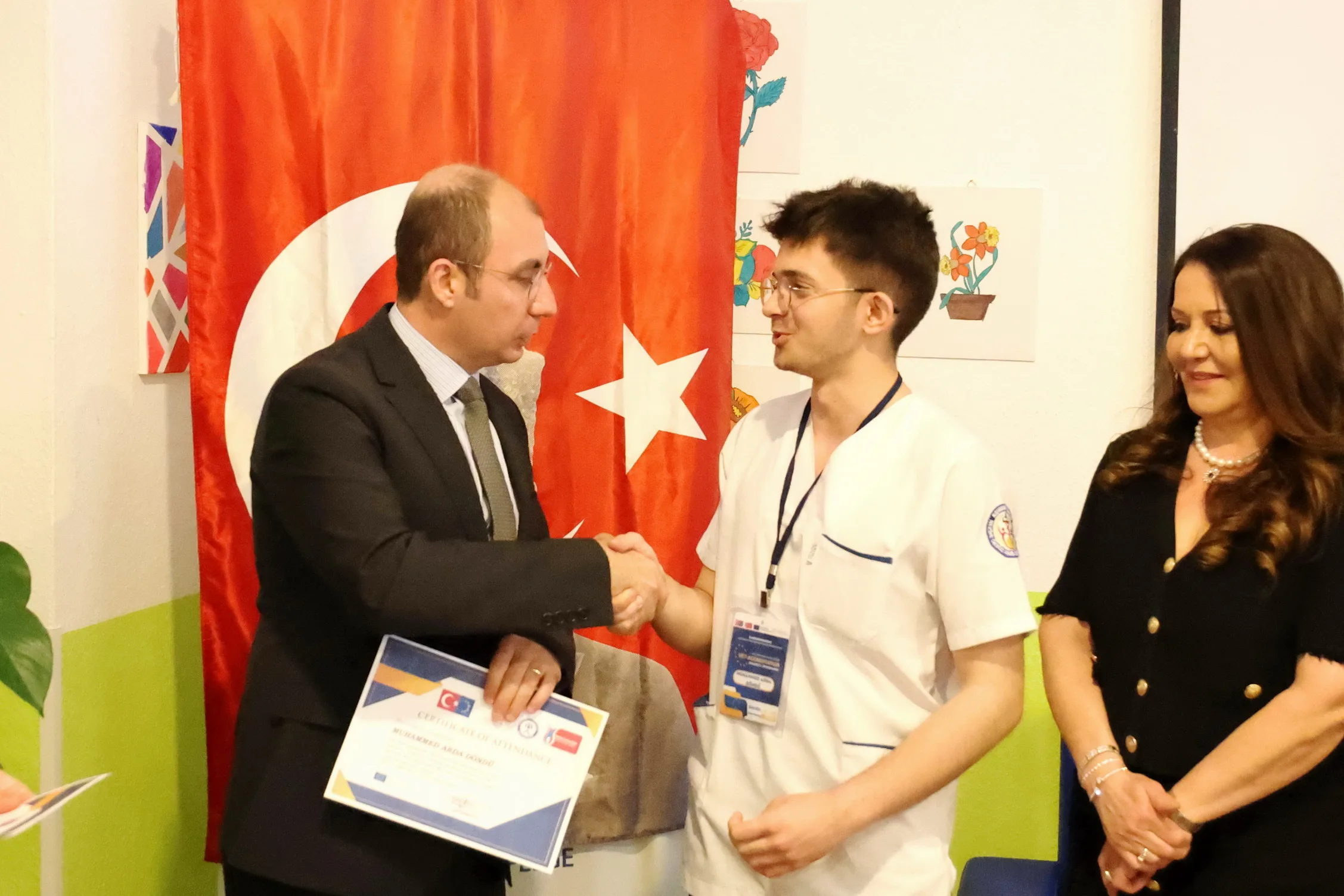 Kahramanmaraşlı Genç Sağlıkçılar Berlin’de Sertifikalarını Aldı