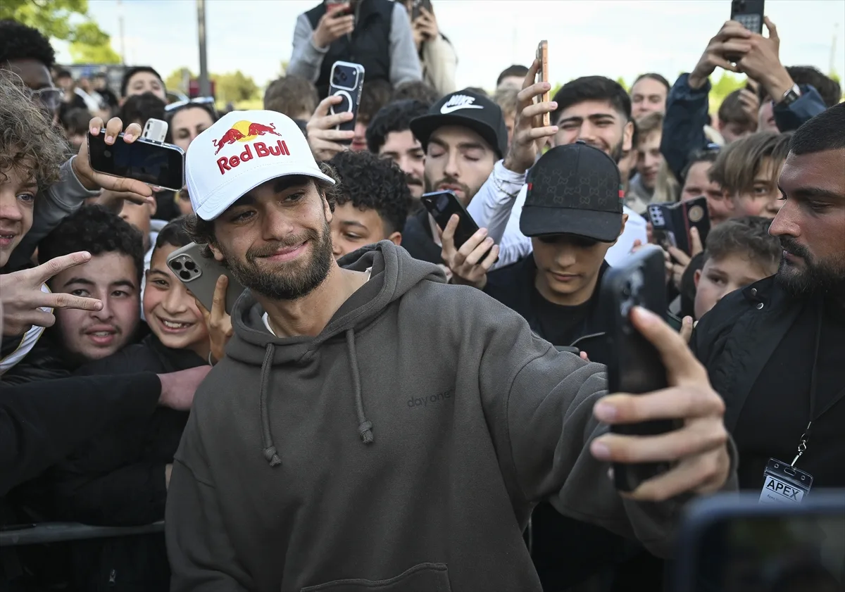 Arda Saatçi Berlin’de Kahraman Gibi Karşılandı