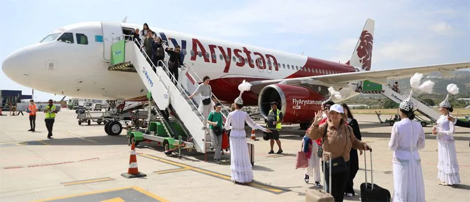 Alanya’ya Kazakistan’dan direkt uçuşlar başladı