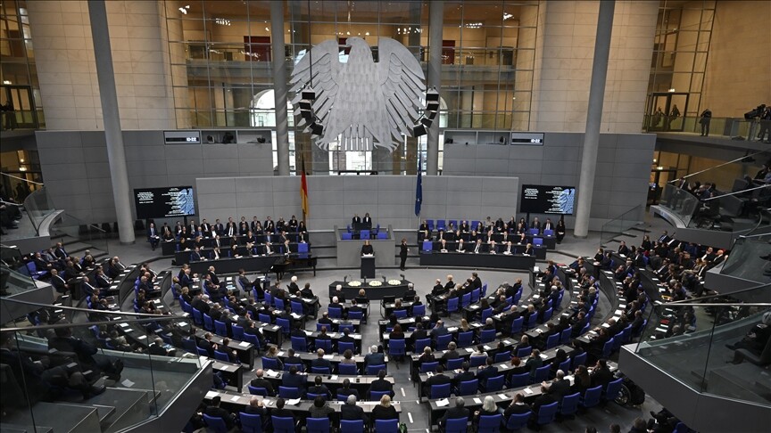 Almanya: 2027 bütçesi 200 milyar avro borç içeriyor