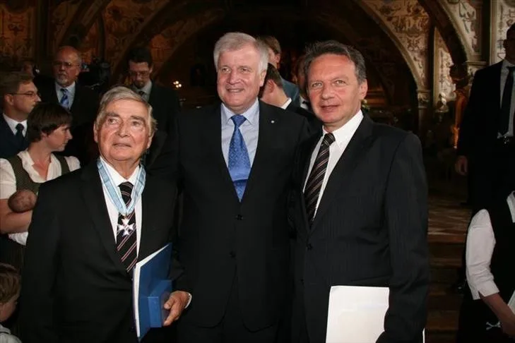 DUAYEN GAZETECİ ORHAN TİNENGİN HAYATINI KAYBETTİ