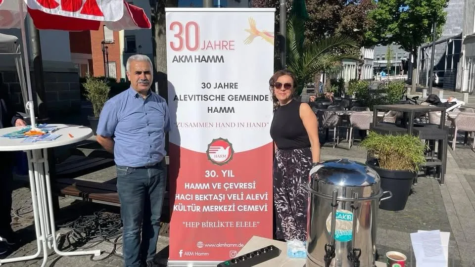 Almanya’da “Devrimci 1 Mayıs” yürüyüşüne büyük ilgi