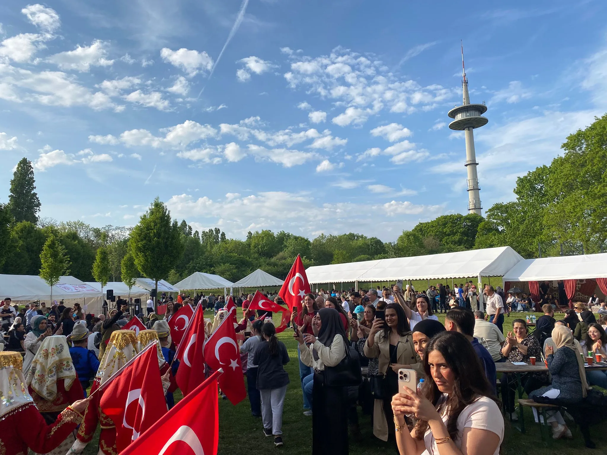 Almanya’da Balıkesir Rüzgarı Esti